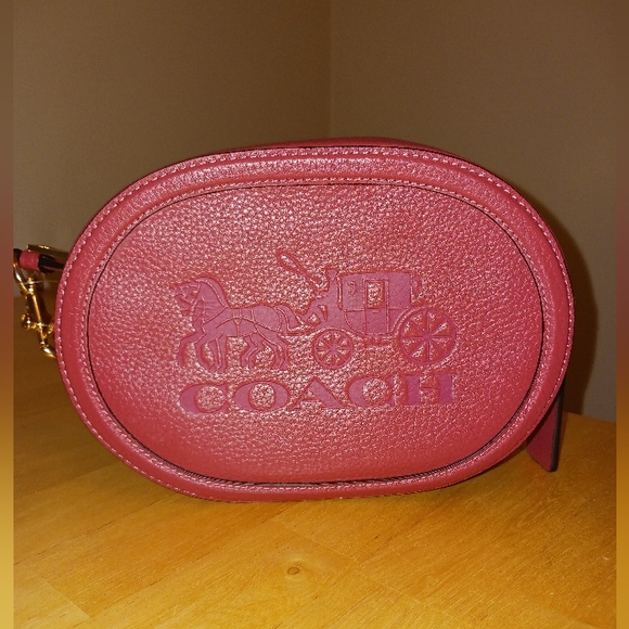 Coach Handbags - Coach Crossbody